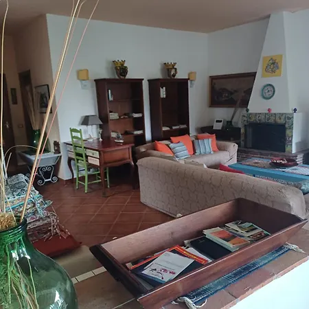 Casa Il Faro Con Piscina 卡斯泰尔莫拉